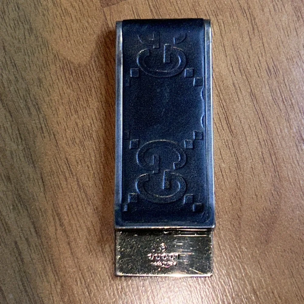Authentic Gucci Black Leather and Metal Money Clip
